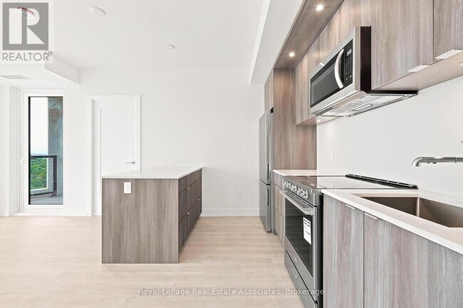 Photo - 25 Cordova Ave Unit 1812