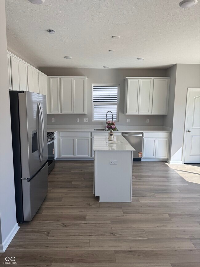 Photo - 3907 Sterling Dr