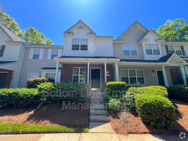 Building Photo - 1887 Forest Side Ln Rental