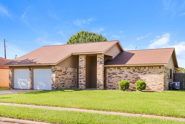 Photo - 5939 Ollia Cir