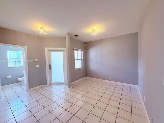 Photo - 16839 SW 1st Manor