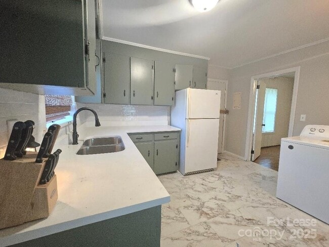 Photo - 809 Wilbrown Cir