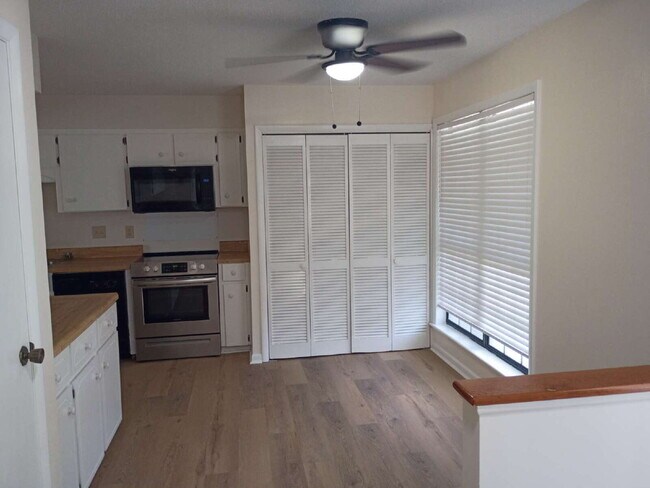 Photo - Townhouse for Rent Unit 51