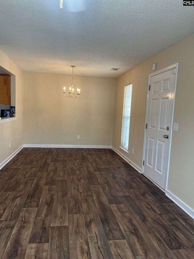 Photo - 722 Wildlife Ln