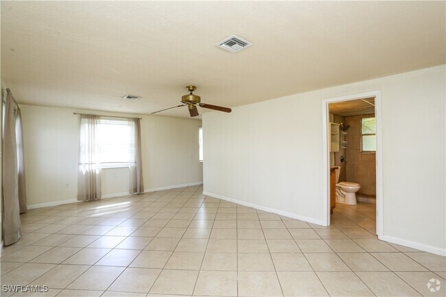 Building Photo - 159 5th St S Rental