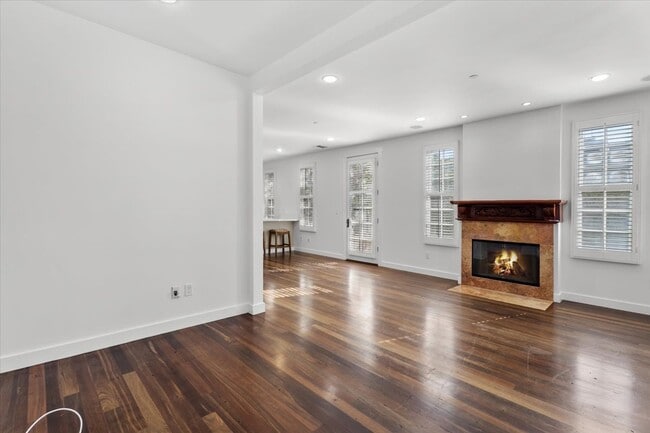 Photo - 1229 22nd St Townhome