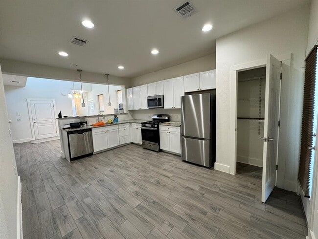 Photo - 11415 Culzean Castle Dr