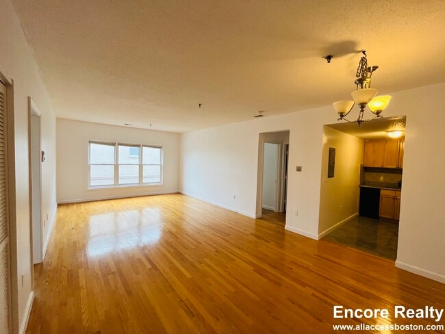 Photo - 2456 Massachusetts Ave Condo Unit 303