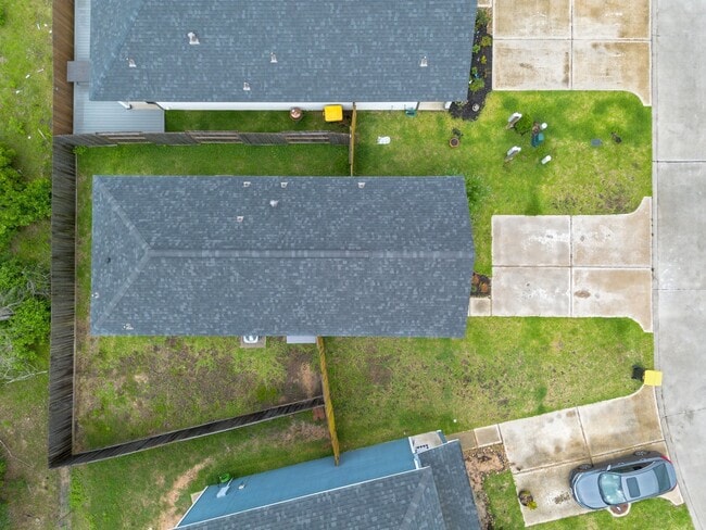 Photo - 17038 Marie Vlg Dr