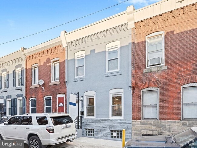 Building Photo - 2075 Bellmore St Rental