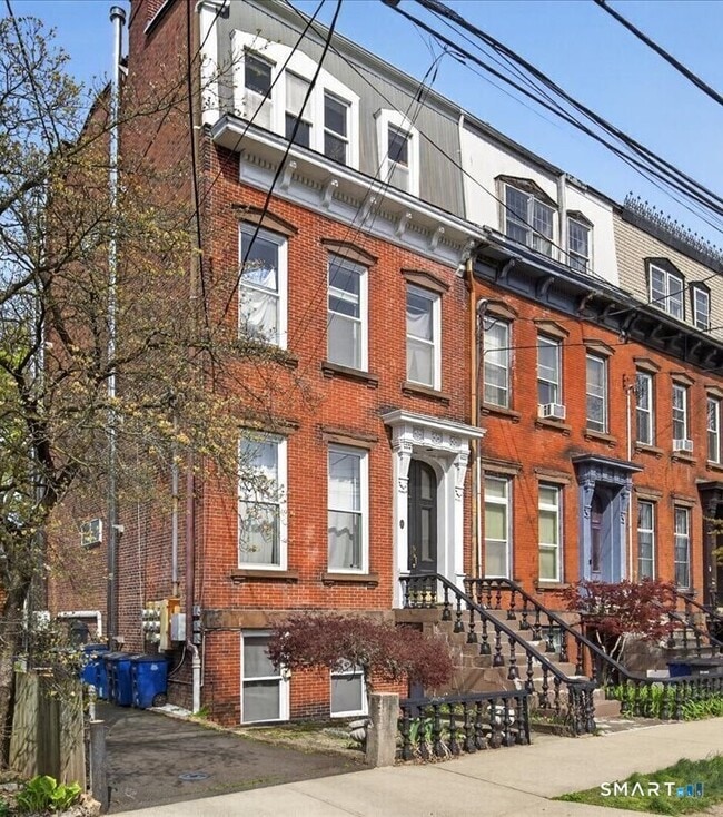 Building Photo - 29 Eld St Unit G2
