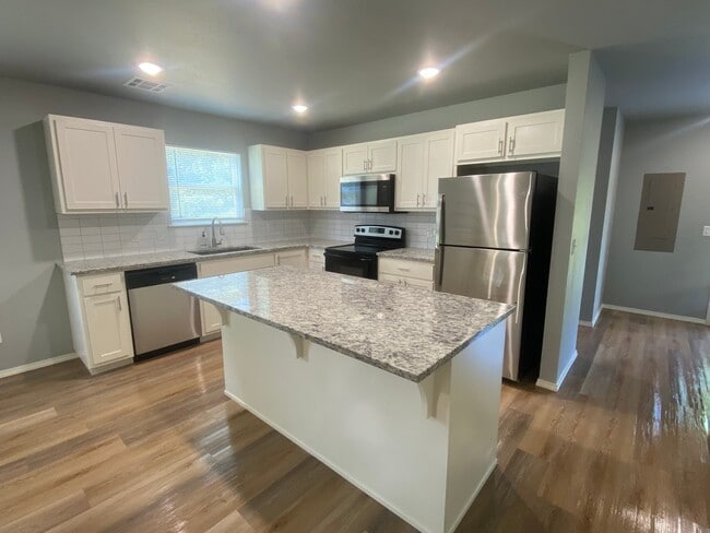 Photo - 205 S Fairland Ave