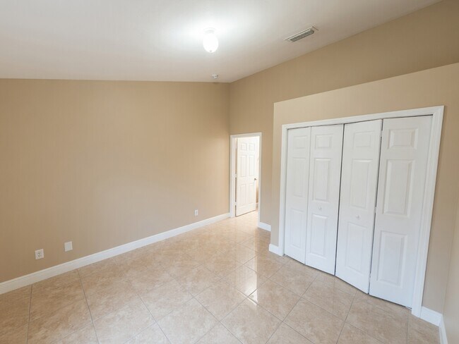 Photo - 313A Melissa Dr
