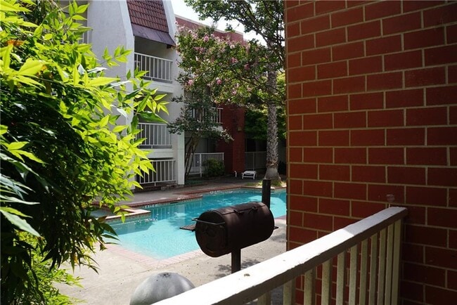 Photo - 3115 Helms St Unit 103