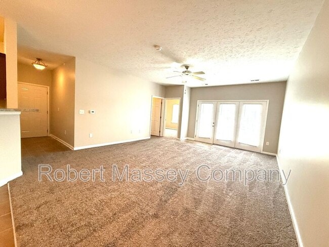 9400 Clubview Dr Unit 101