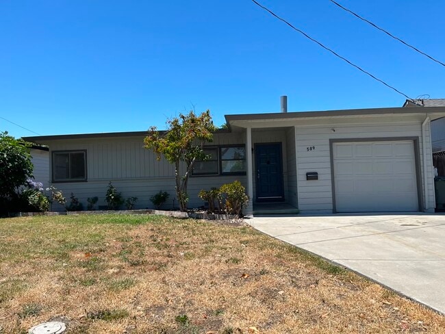 Building Photo - 589 Manzanita Ave