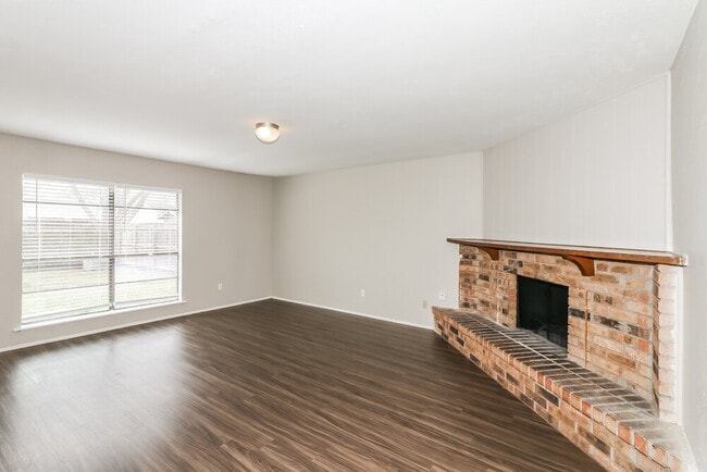 Photo - 5011 Ridge Manor Dr