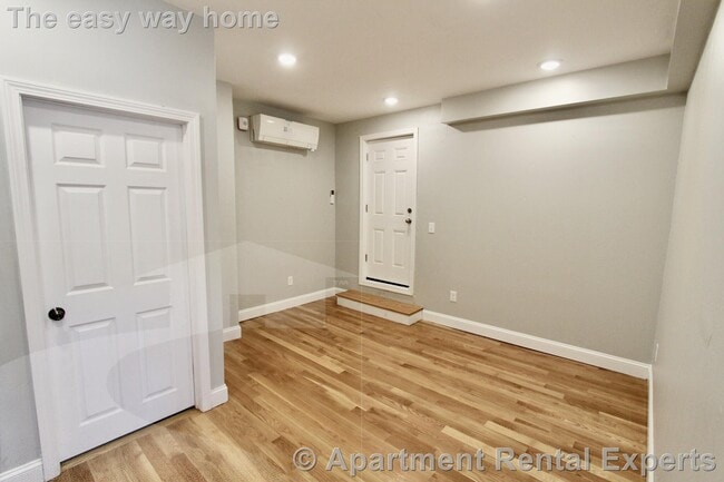 Photo - 246 Main St Unidad #1