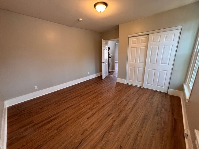 Photo - 100 E 9th St SW Unit Apt A