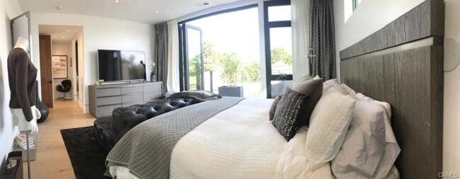 Building Photo - 2538 Tilden Ave