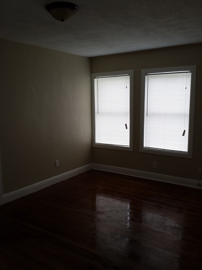 Photo - 3143 Magnolia, Unit b,