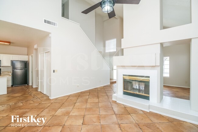 Photo - 3710 W Spinnaker Ln