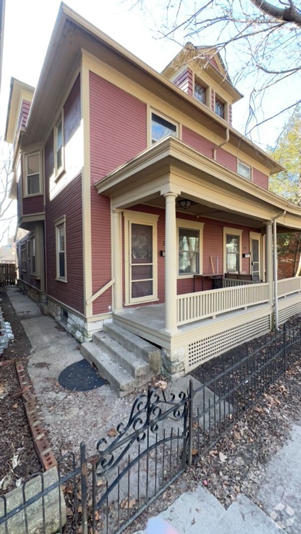 Building Photo - Hess Street 34-36 Unit 36 Rental