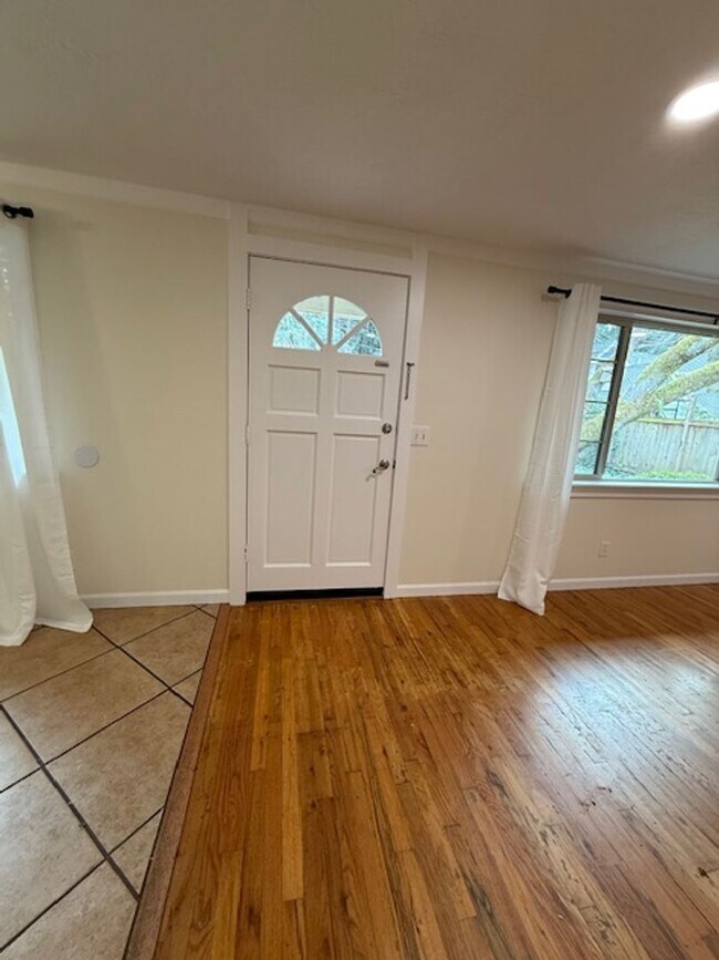 Photo - 18021 SW Tualata Ave