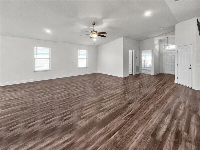 Photo - 6257 Redberry Dr