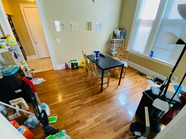 Photo - 395 Orange St Unit 2