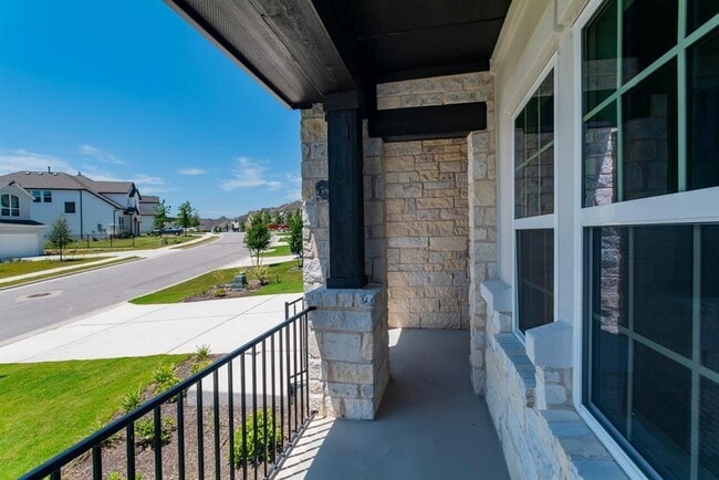 Photo - 4612 Modena Bay Bend