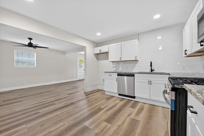 Photo - 1769 Fagan Dr