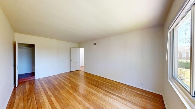 Photo - Parkmerced Apartments