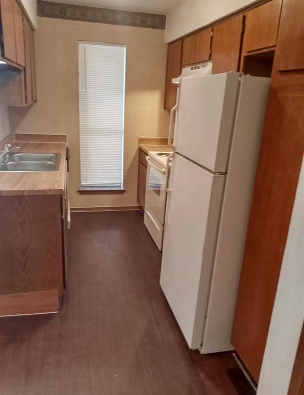 Photo - 2800 Bull Run Unit 705