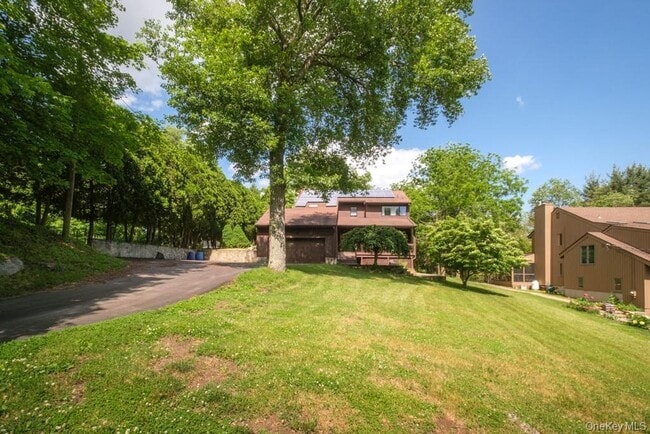 Photo - 64 Furnace Woods Rd