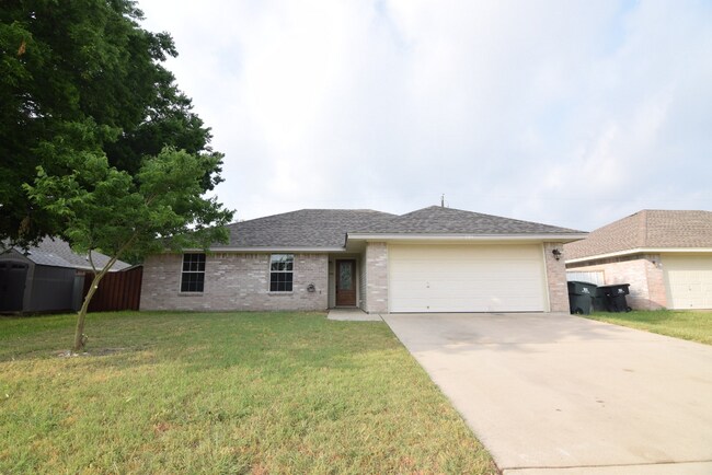 Building Photo - 7211 Upland Bend Dr Rental