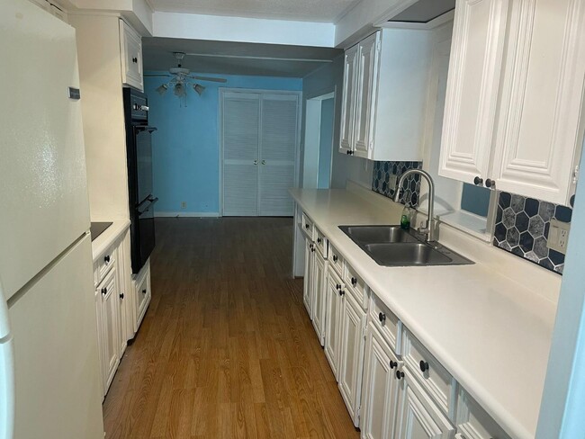 Photo - 1021 Wingo Dr