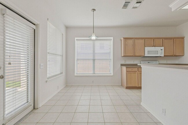 Photo - 6439 Chester Dr