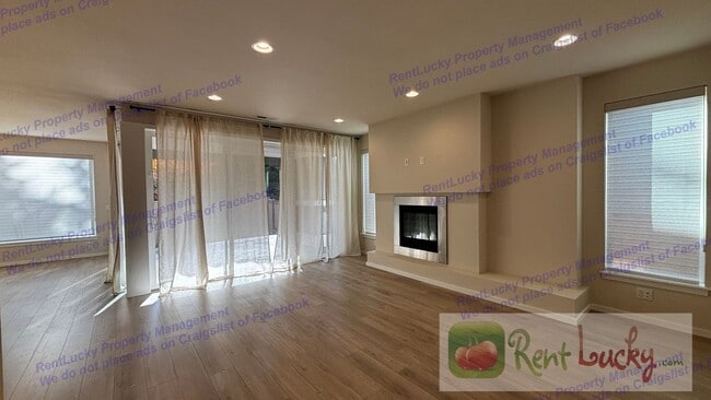 Photo - Beautiful Lake Tapps Home for you!