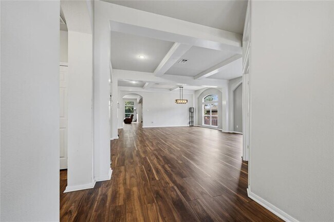 Photo - 3013 Covington Pl