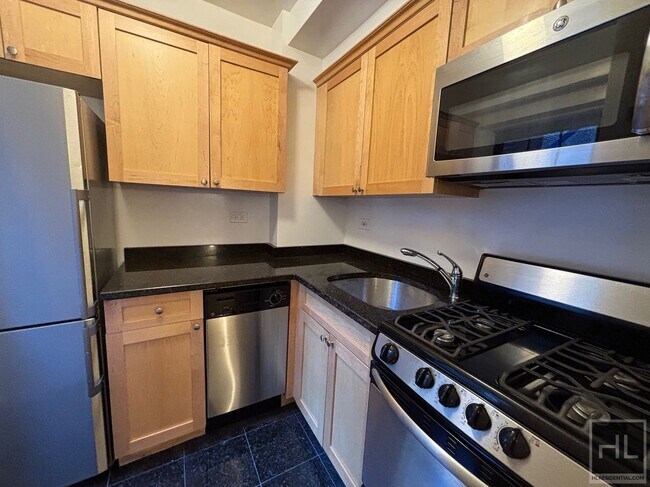 Photo - Christopher Street Unit 3C