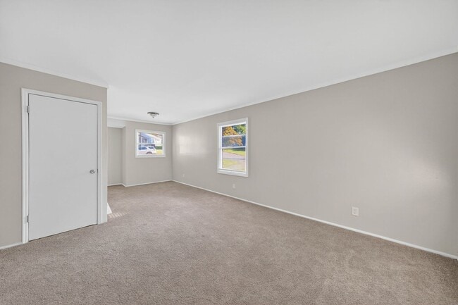Photo - 115 Spring Garden Dr