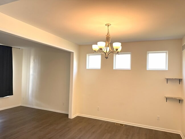 Photo - 33213 Saddleback Dr