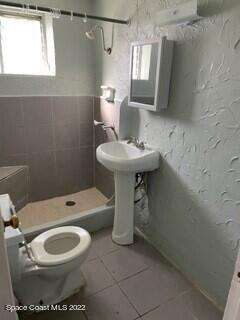 Photo - 343 Jepson St