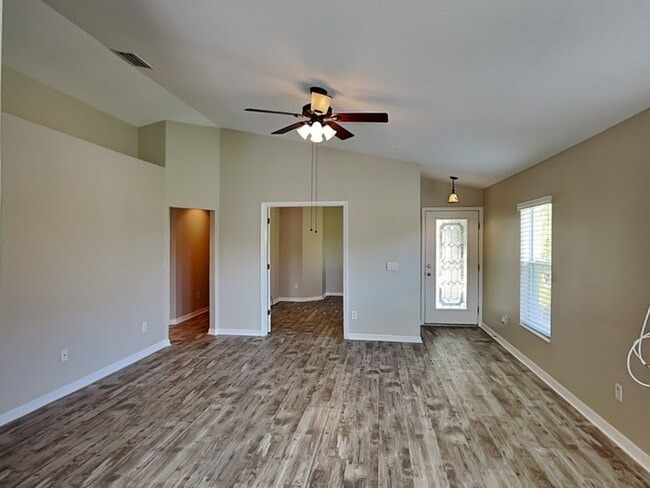 Photo - 10113 36th Ct E