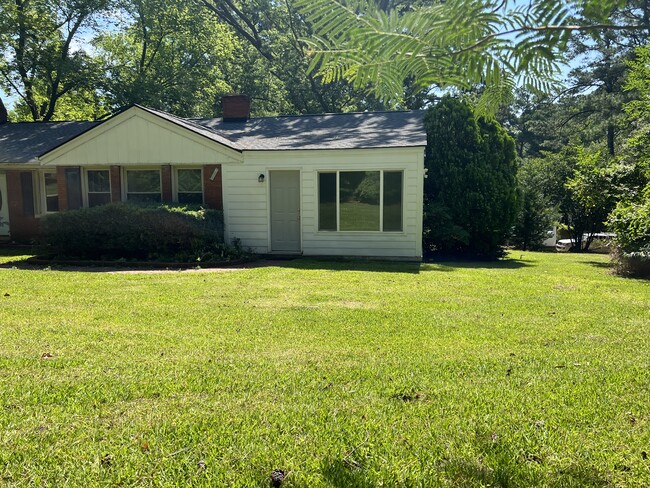 Photo - 119 Wilmot Dr