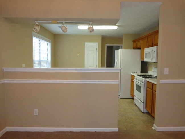 3730 Sugarbrook Dr