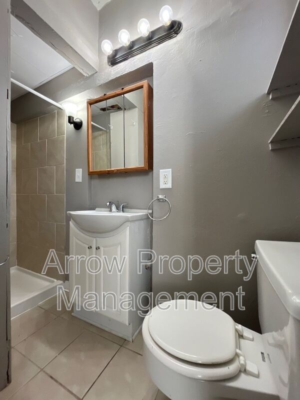 Photo - 1215 Peach St Unidad 5