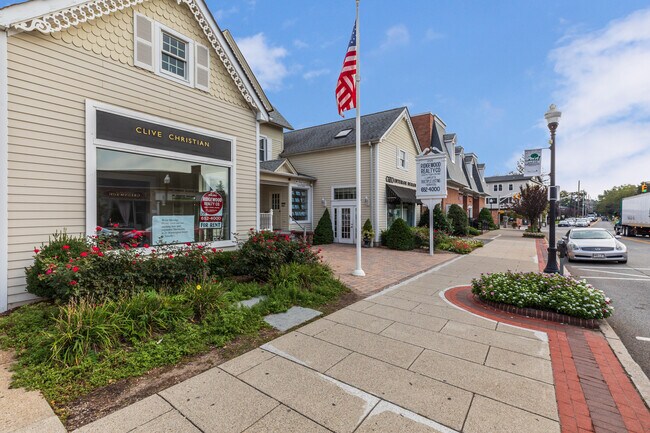 Mayflower Apartments