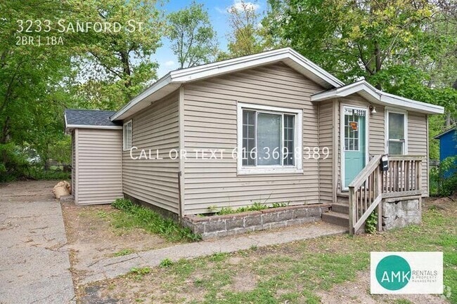 Building Photo - 3233 Sanford St Rental